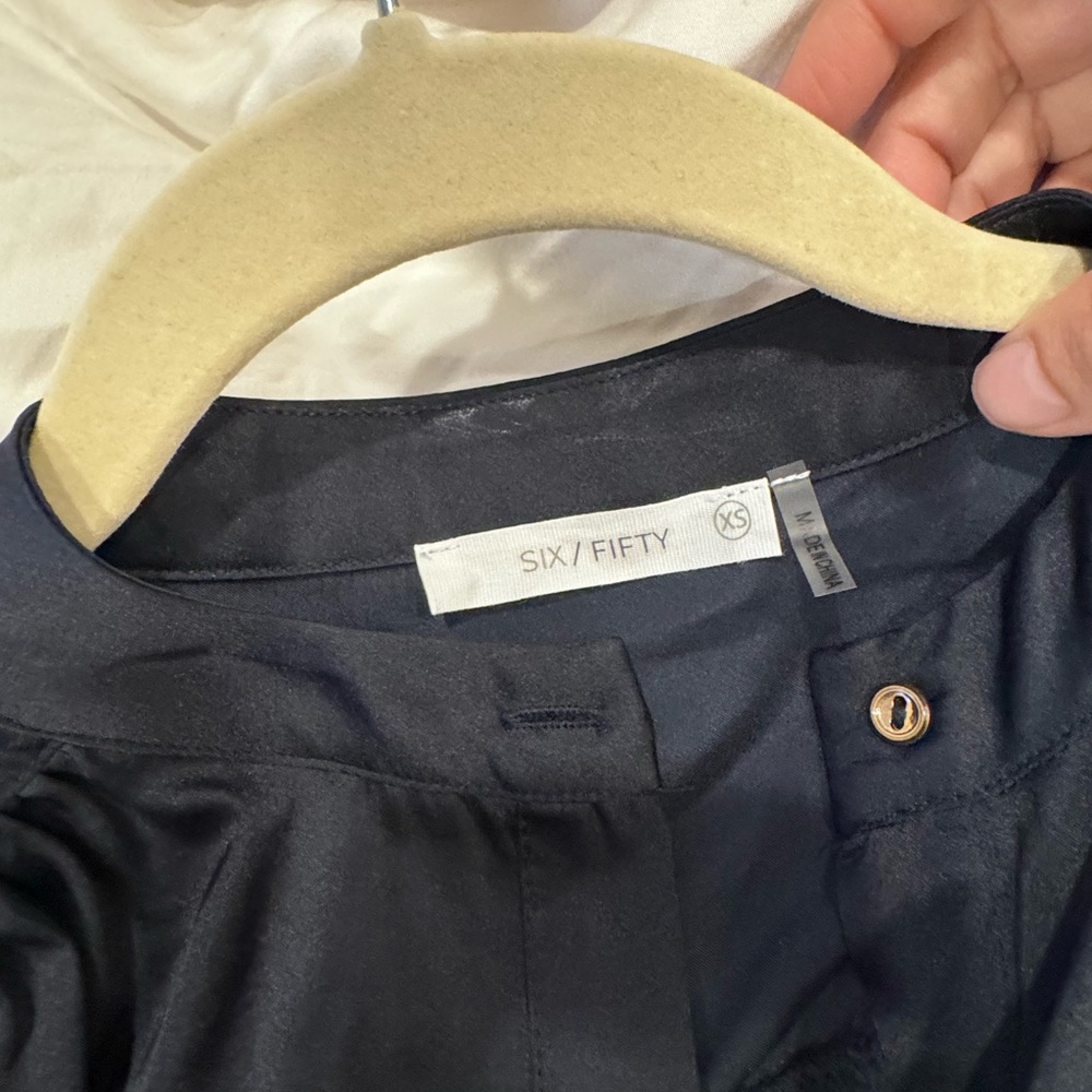 Black Jumpsuit with Gold Buttons NWT!! - Picture 8 of 12